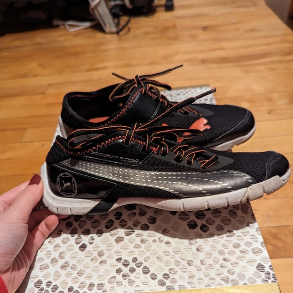 Puma shoes - Picture 1 of 4